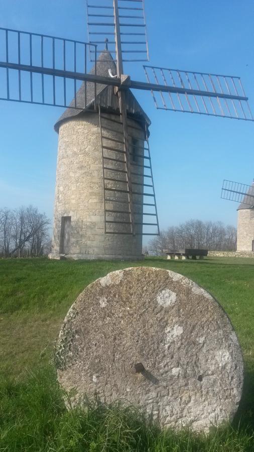 Domaine Mongiron Hotel Nerigean Bagian luar foto
